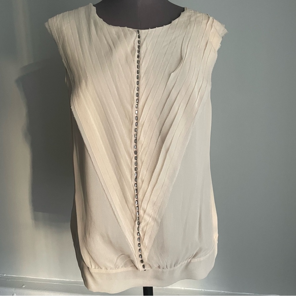 Bcbgmaxazria Elegant Cream Sleeveless Top with beading